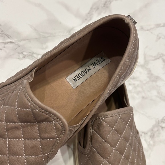 Steve Madden Women's Quilted Slip On Casual Sneakers Taupe - Picture 2 of 8